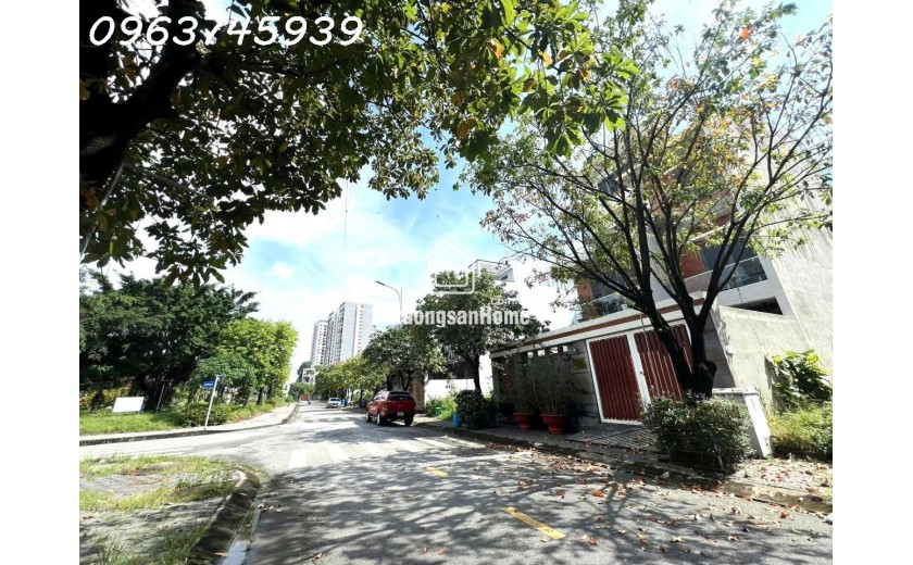 Đất hiếm 2 Mặt Tiền Khu đô thị Thuận An, Bình Dương, Ngang 10m x 20m, Thích Hợp Xây Biệt Thự/Văn Phòng, Giá 9.8 Tỷ